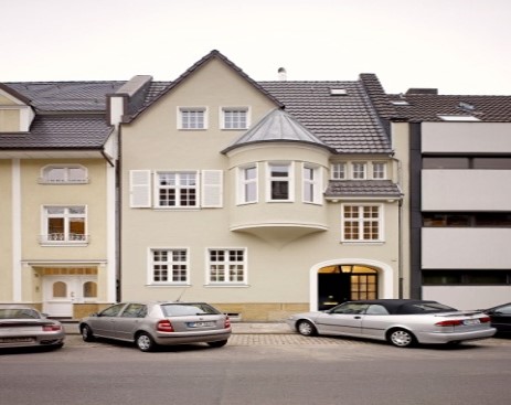 Sanierung eines Wohnhauses in Düsseldorf Brendamourstrasse